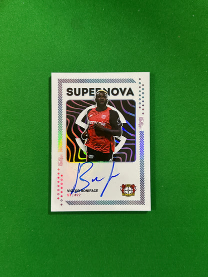 Victor Boniface On-card Autograph 26/26 - Ultimate Dropz Bayer 04 Leverkusen Supernova 2024 - front